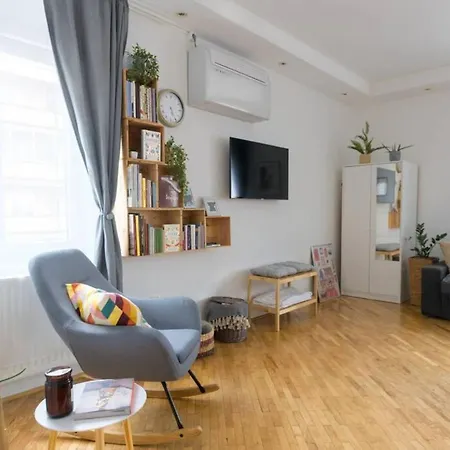 Hygge Apartman Gyor Exterior photo